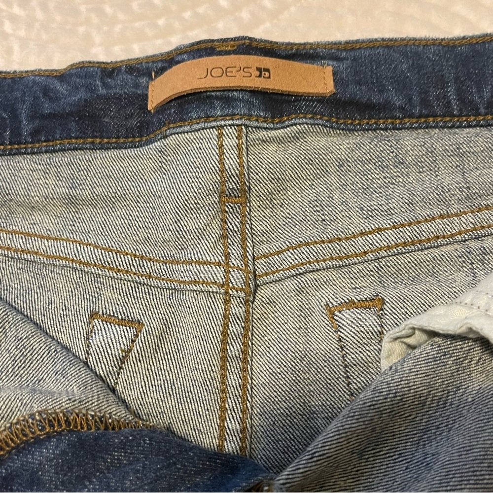 Joe's Jeans KENCY Distressed Shorts Size 30 Stretch - Picture 4 of 8